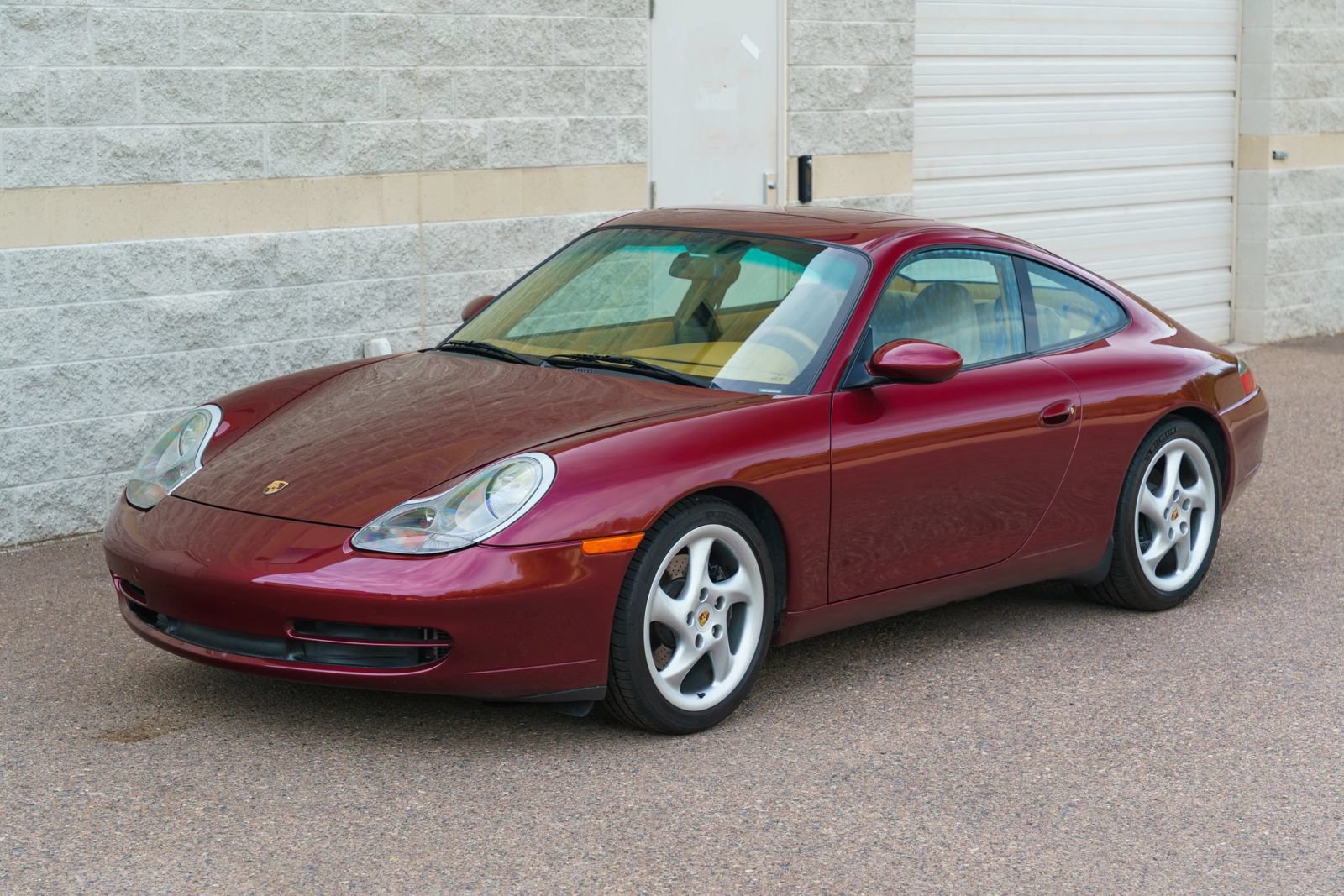 Used 2000 Porsche 911 Carrera image 23
