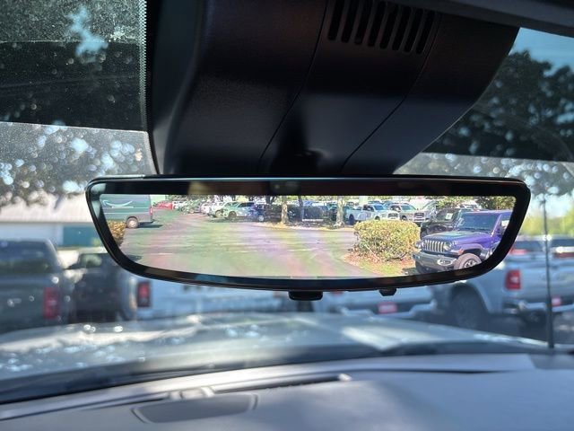 Used 2024 GMC Sierra 2500 Denali Ultimate w/ LPO, GMC Protection Package image 31