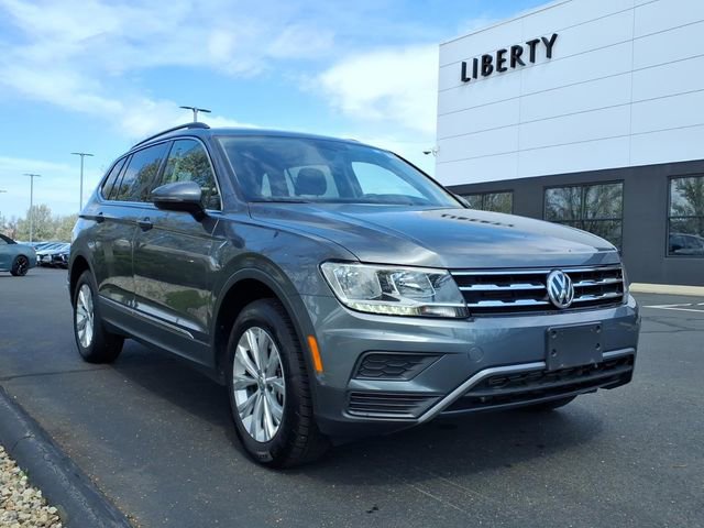 Used 2018 Volkswagen Tiguan SE image 3