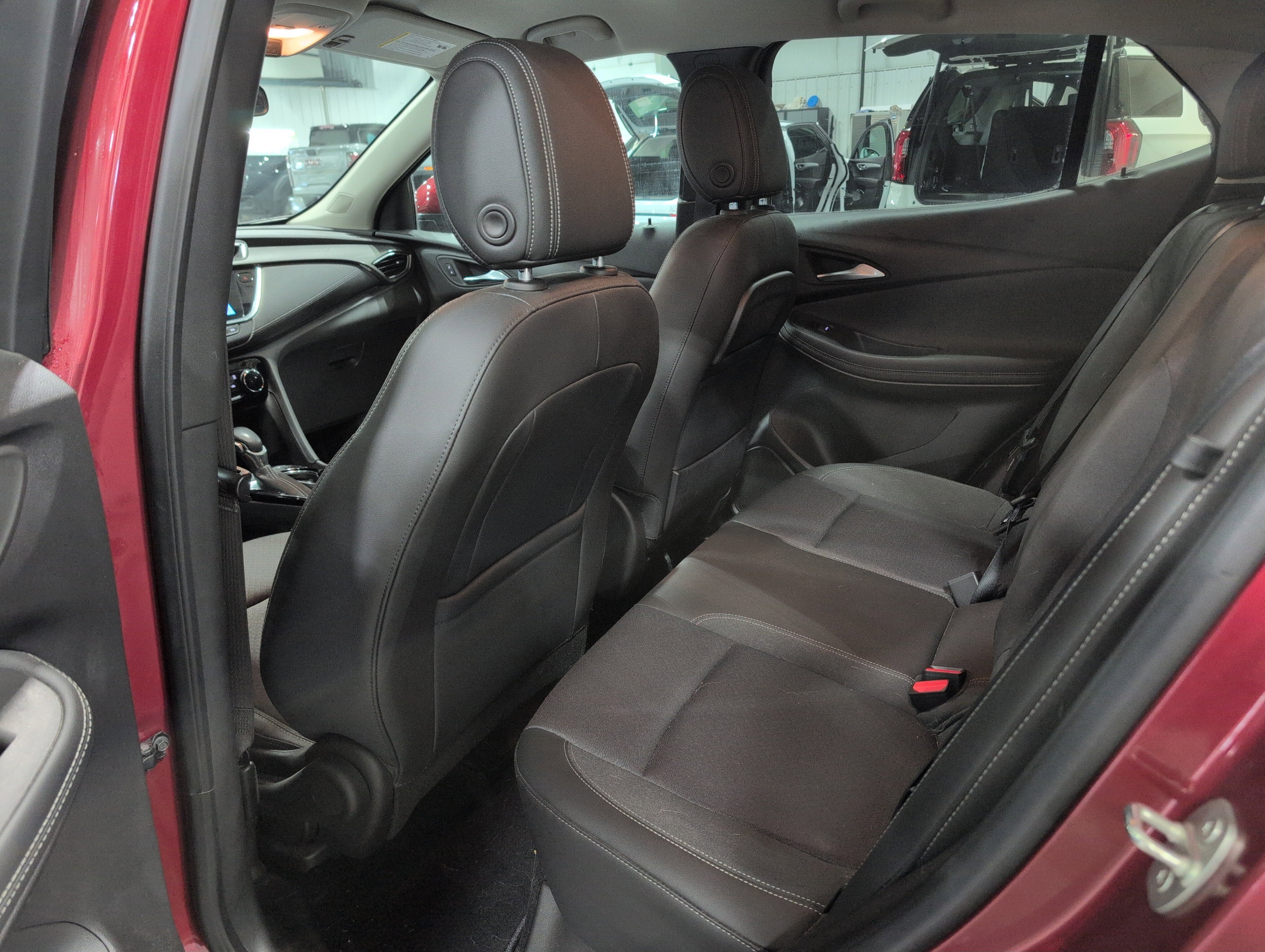 Used 2023 Buick Encore GX Preferred image 10