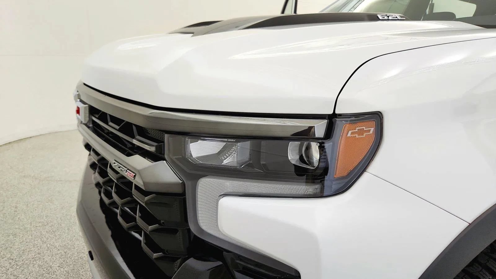 Used 2025 Chevrolet Silverado 1500 ZR2 AWD/4WD image 46