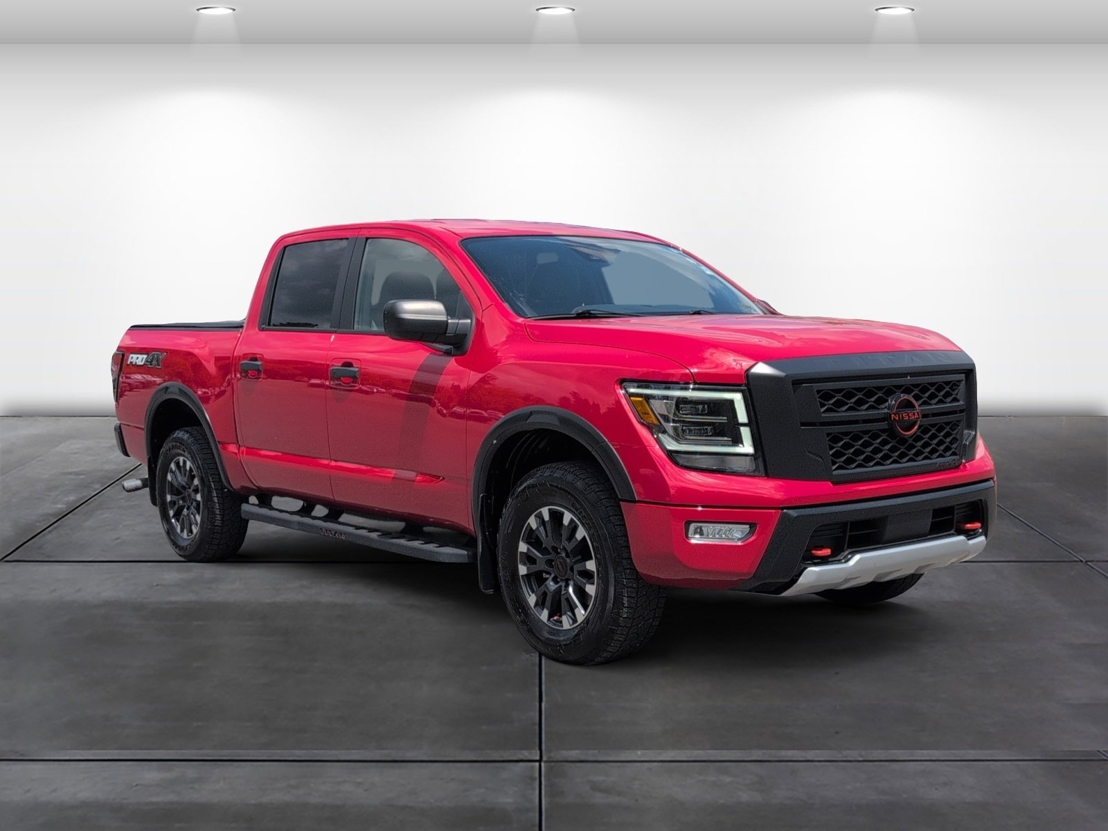 Used 2024 Nissan Titan PRO-4X w/ Off Road Protection Package AWD/4WD image 2