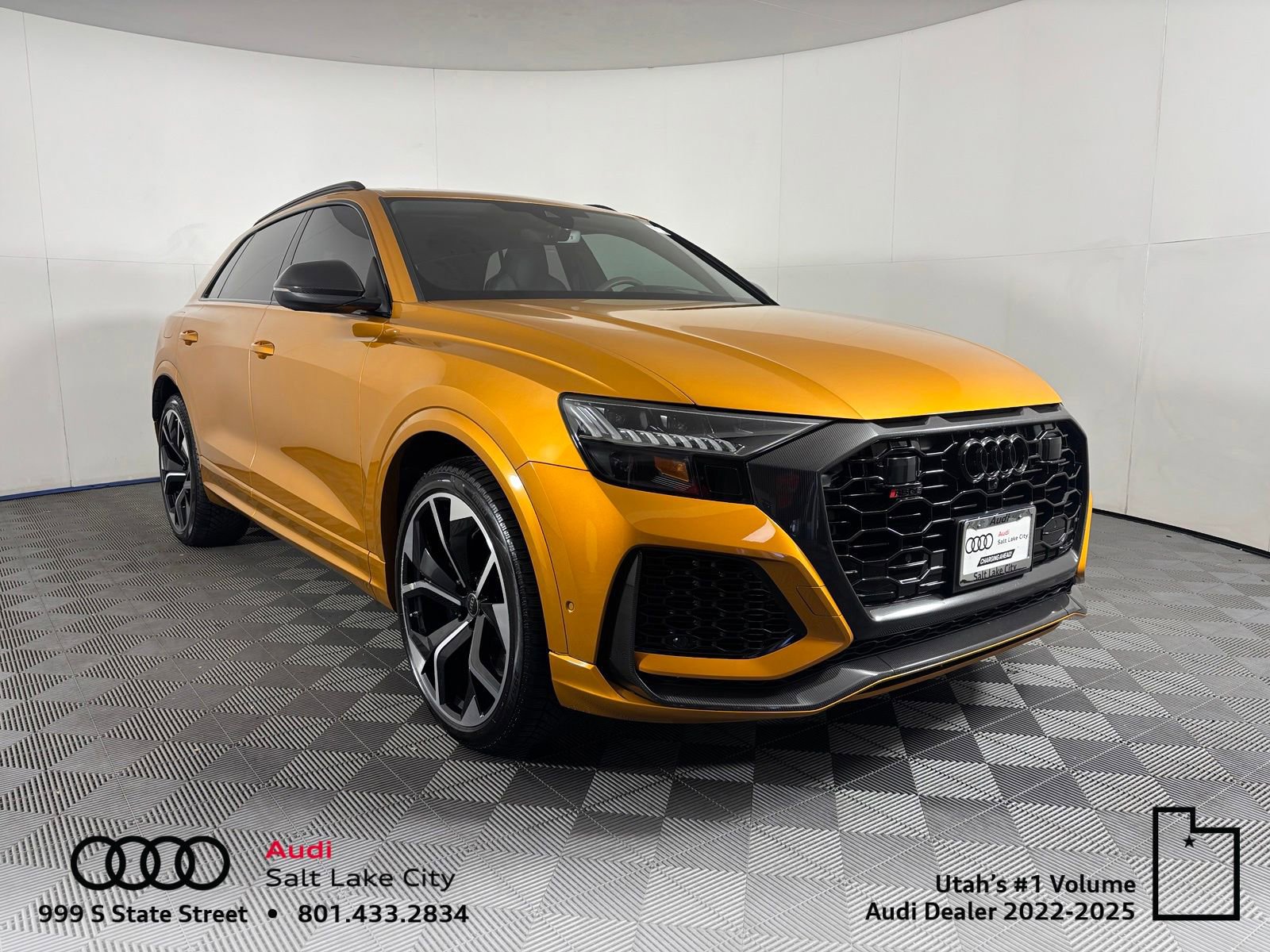 Used 2023 Audi RS Q8 w/ Black Optic Package AWD/4WD image 1