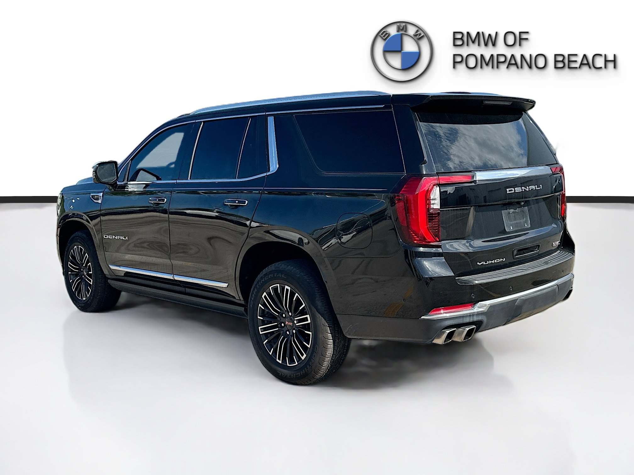 Used 2025 GMC Yukon Denali w/ Sun & Power Step Package RWD image 5