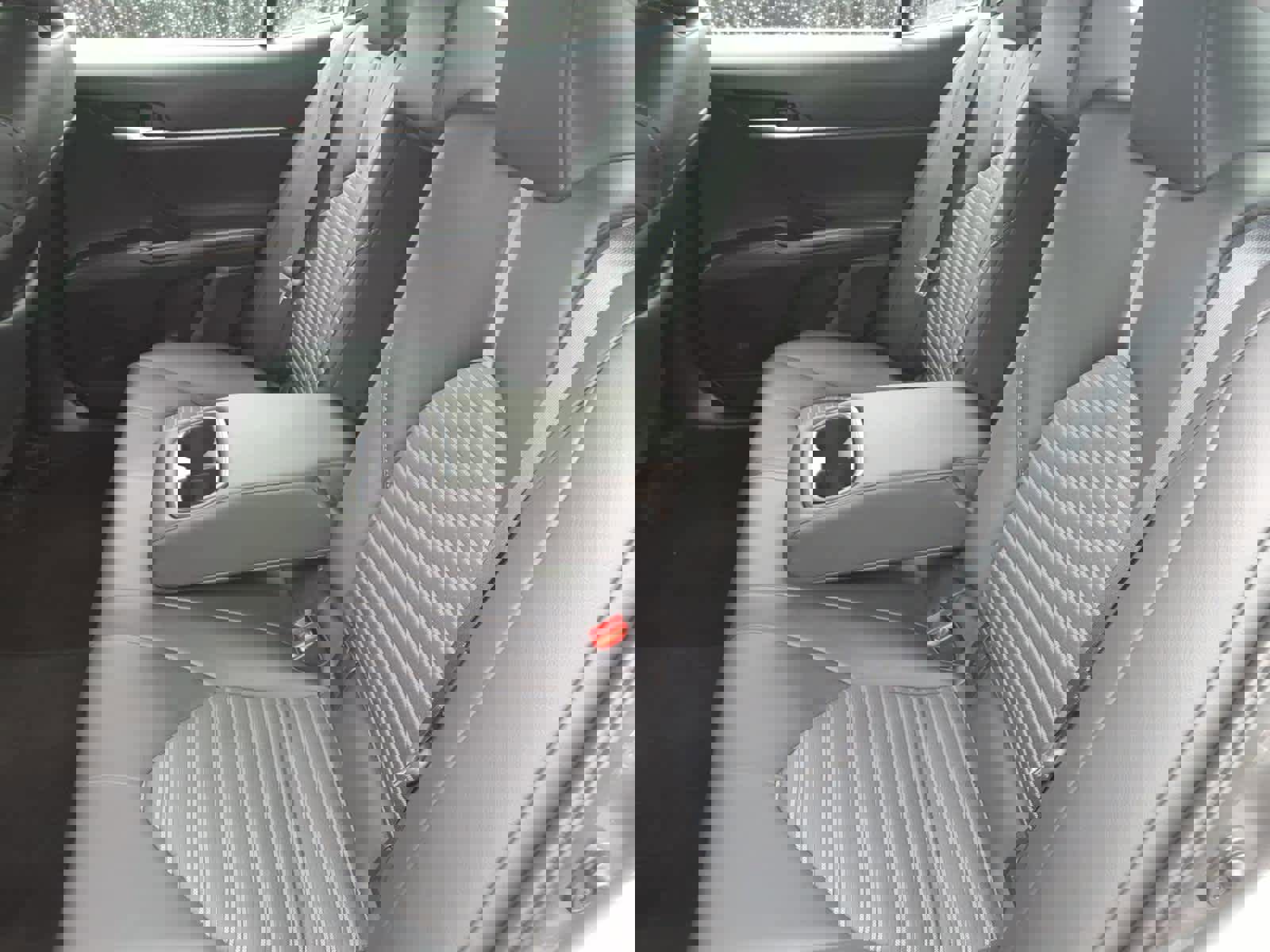 Used 2024 Toyota Camry SE FWD image 15