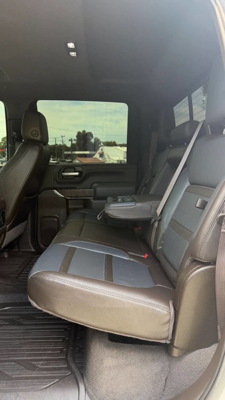Used 2023 GMC Sierra 3500 Denali w/ Technology Package AWD/4WD image 23