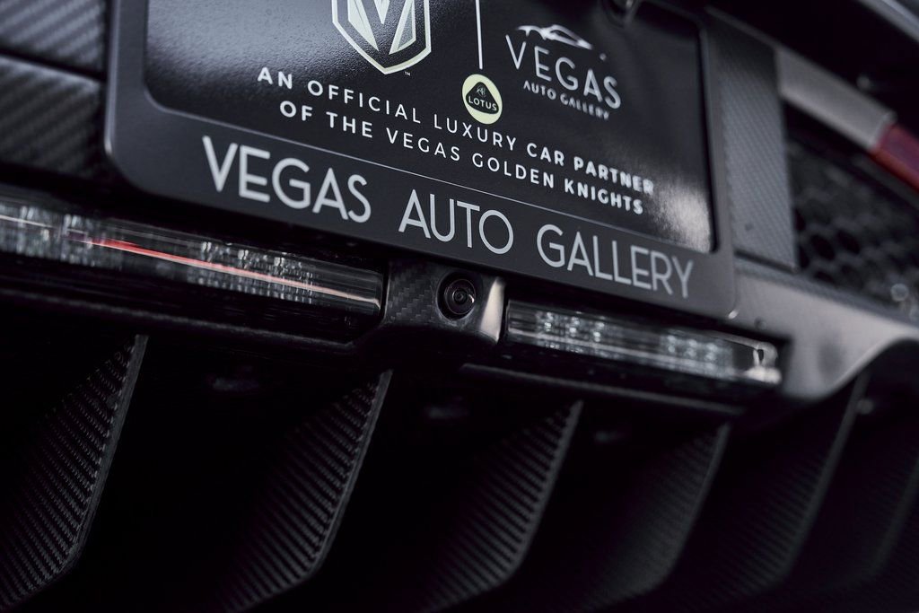 Used 2020 Ford GT Carbon Series image 26