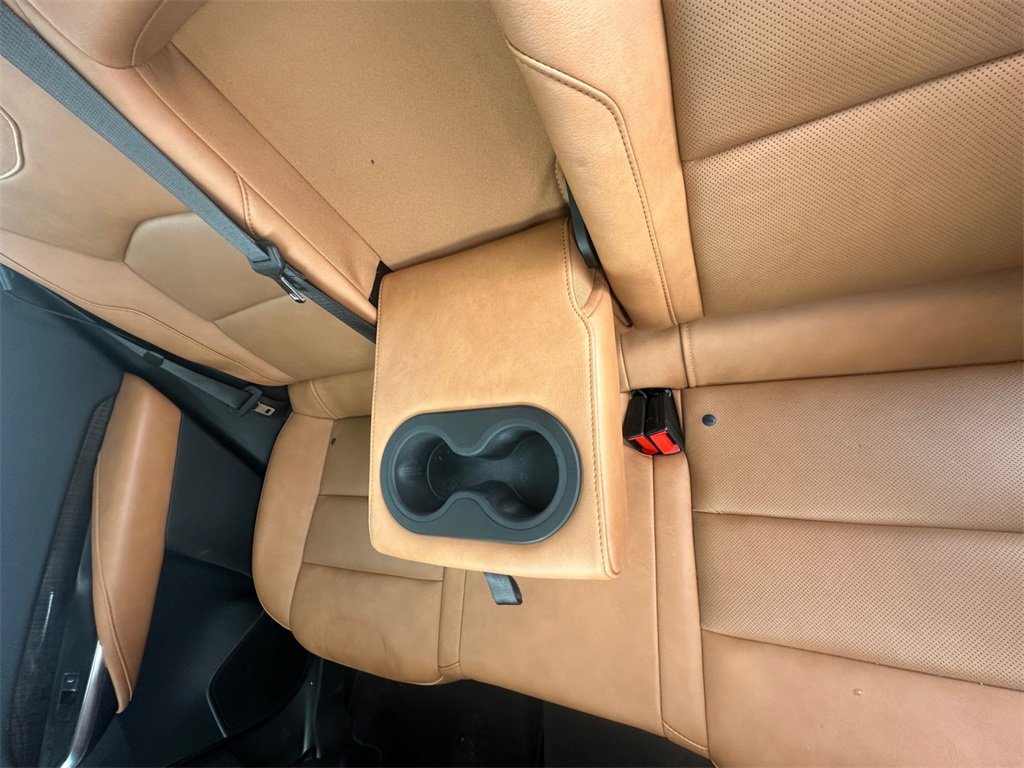 Used 2021 Cadillac XT4 Premium Luxury image 38