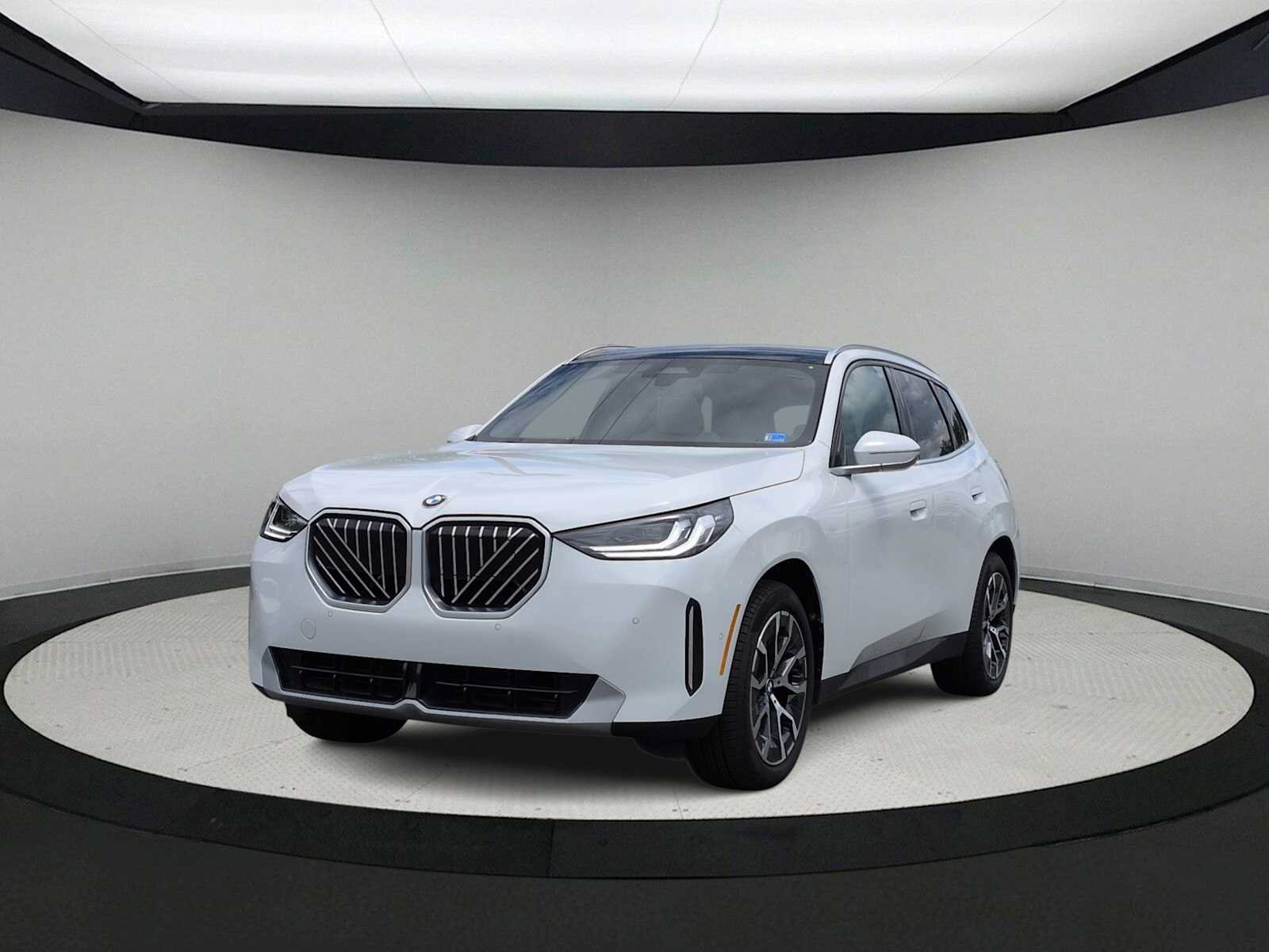 Used 2026 BMW X3 xDrive30i w/ Convenience Package AWD/4WD image 4