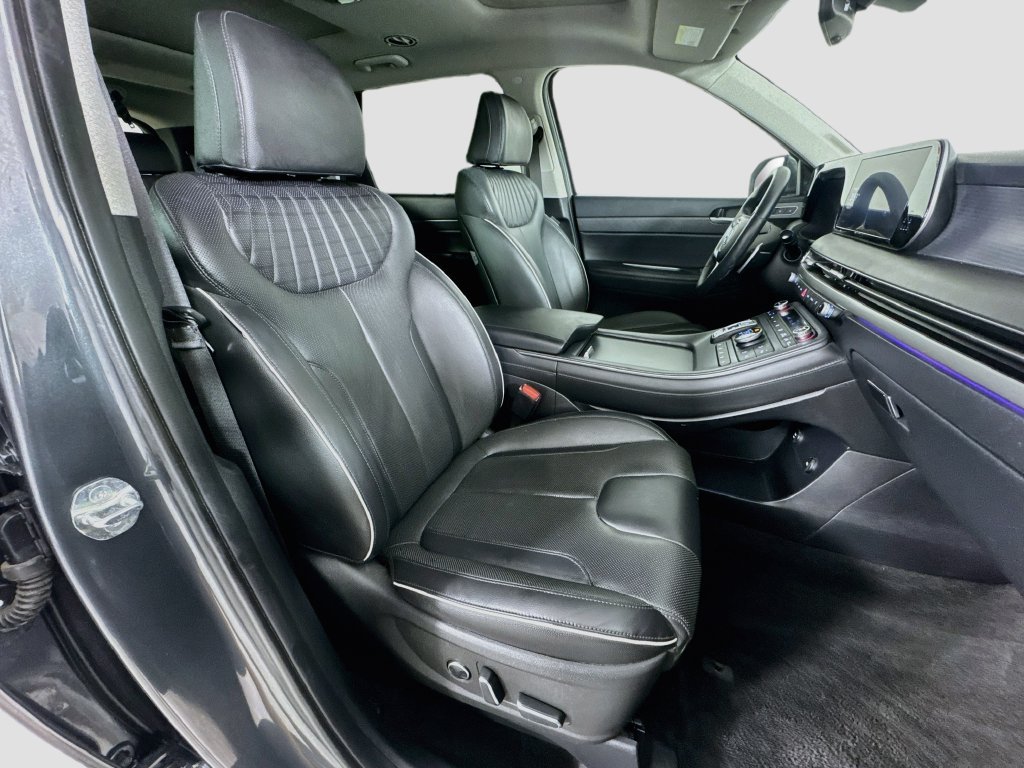 Used 2025 Hyundai Palisade Limited AWD/4WD image 31