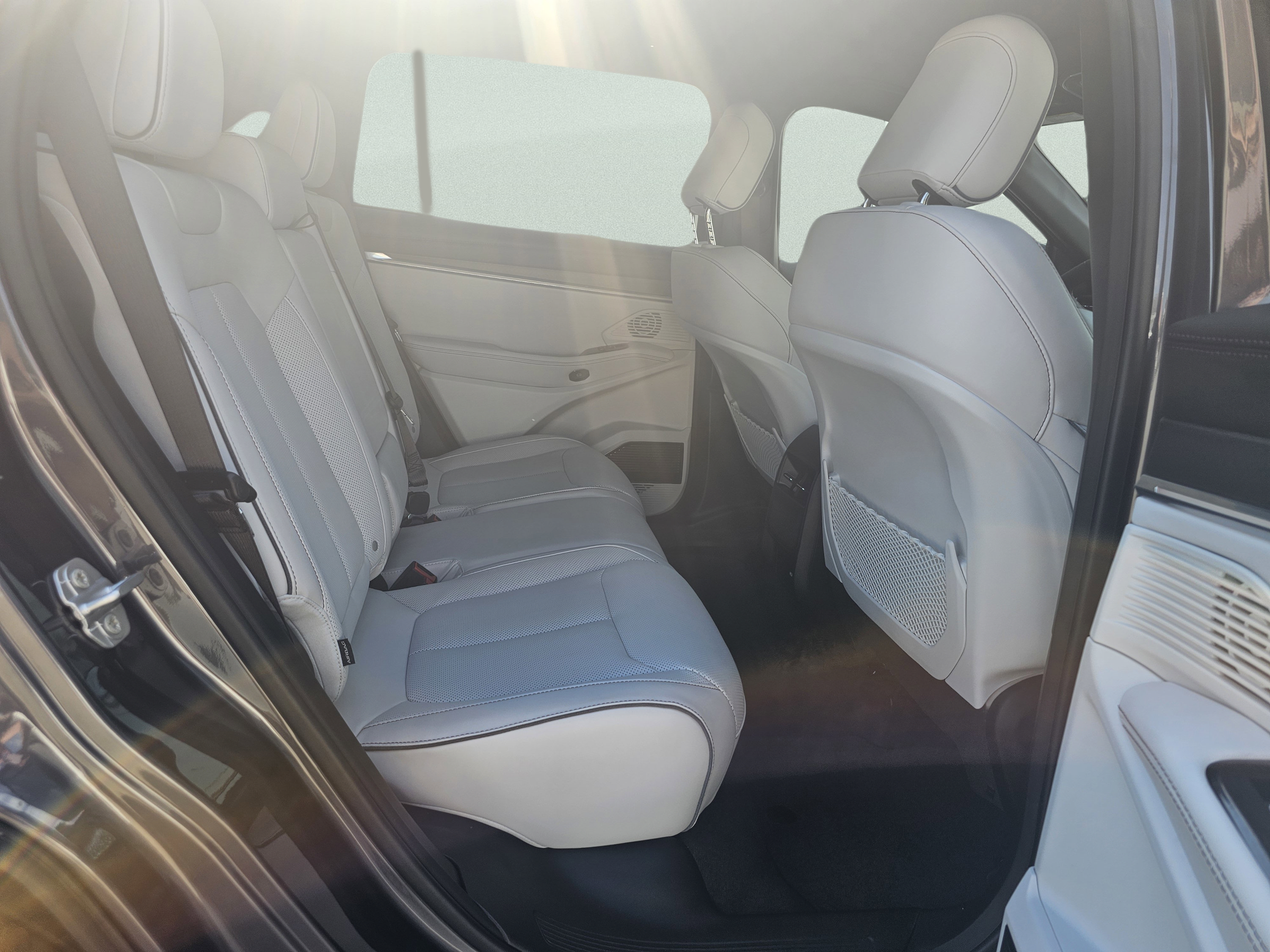 New 2025 Jeep Wagoneer S Limited AWD/4WD image 14