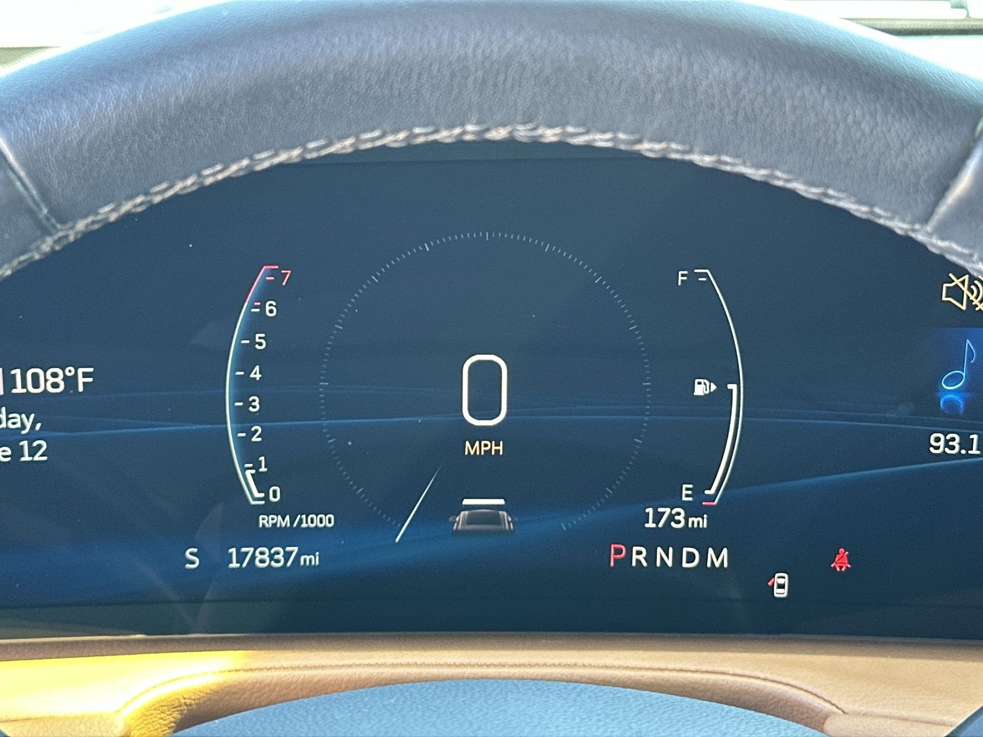 Used 2024 Cadillac XT4 Premium Luxury w/ Technology Package FWD image 10
