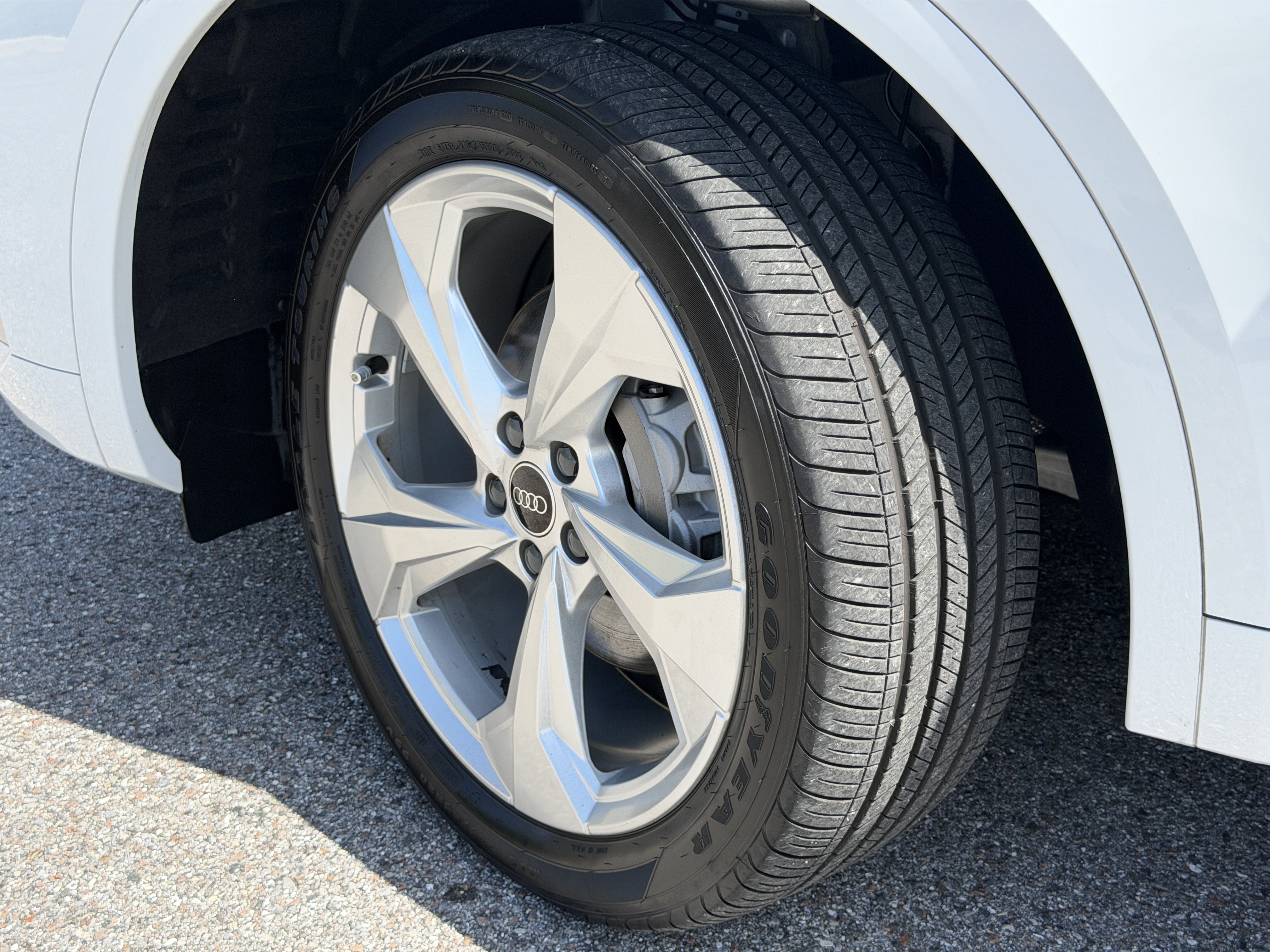 Certified 2023 Audi Q5 2.0T Premium Plus w/ Premium Plus Package AWD/4WD image 35