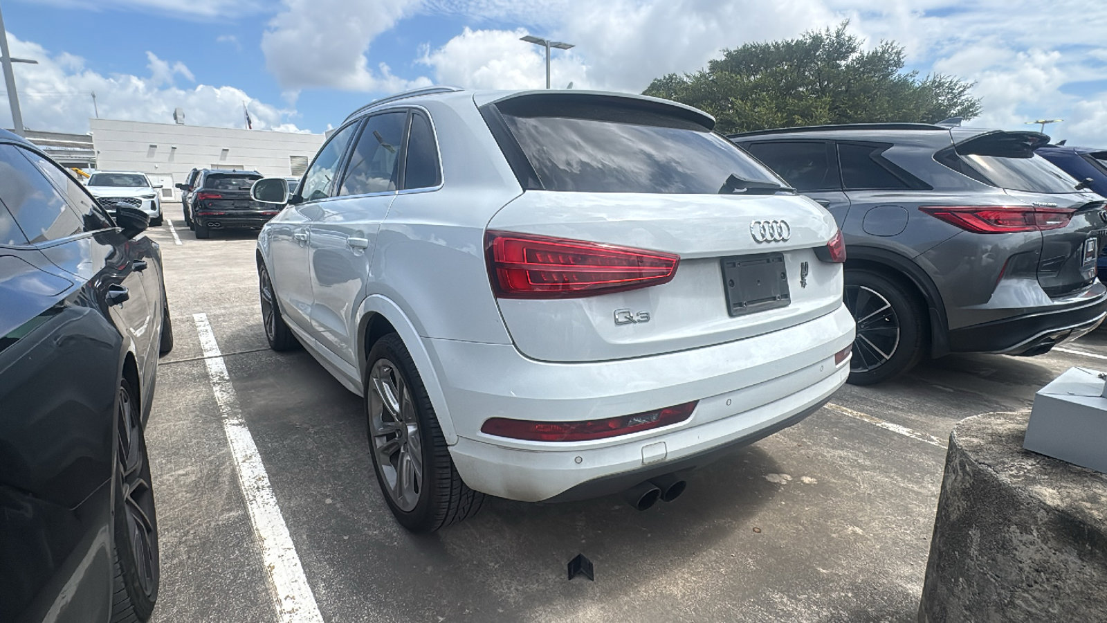 Used 2018 Audi Q3 2.0T Premium Plus FWD image 4