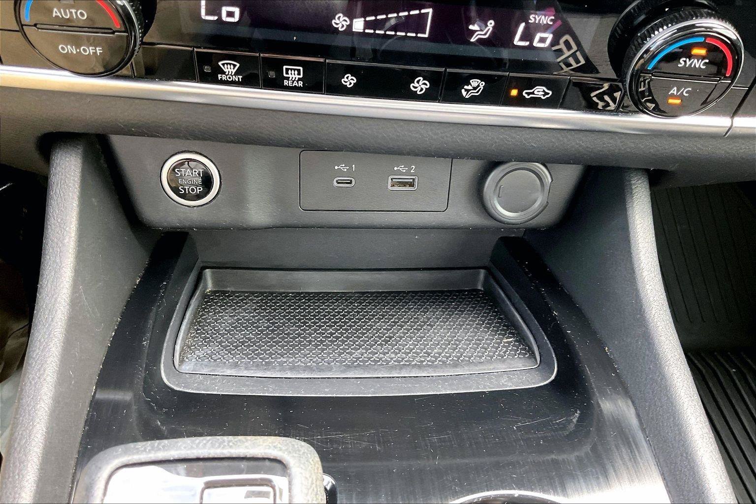 Certified 2021 Nissan Rogue SV FWD image 31