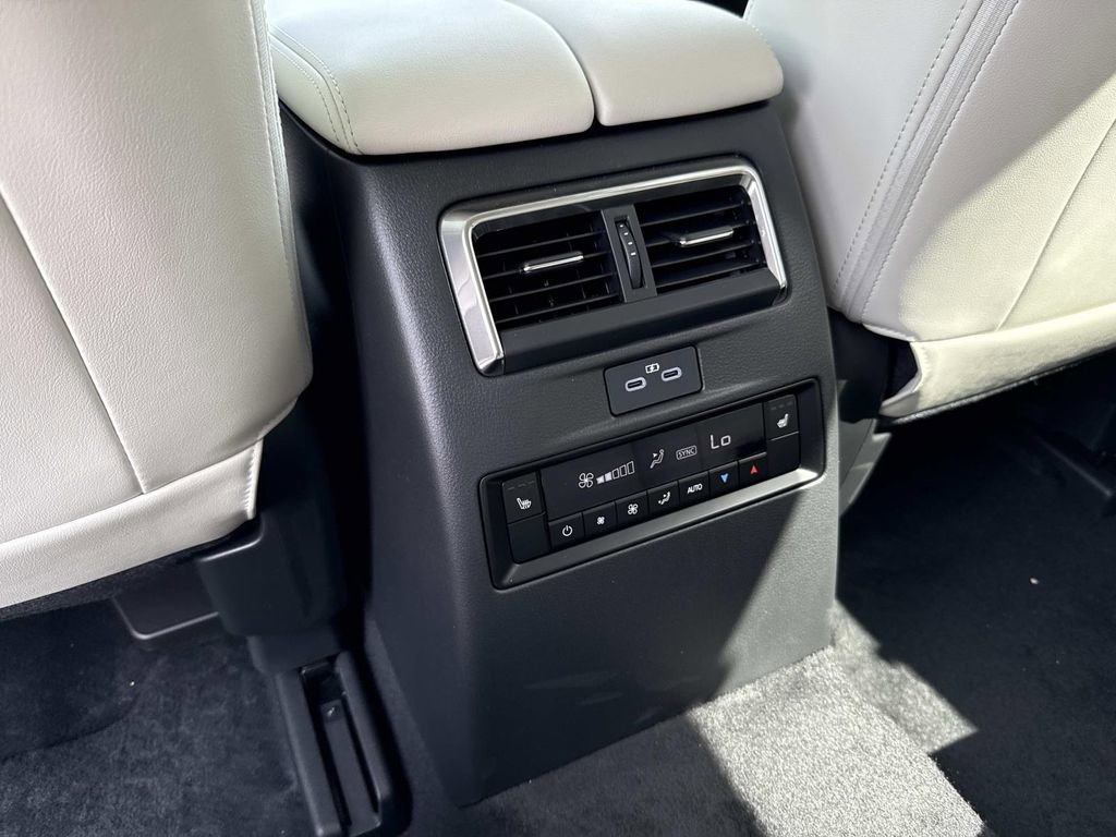 New 2026 MAZDA CX-90 3.3 Turbo w/ Premium Plus Pkg image 23