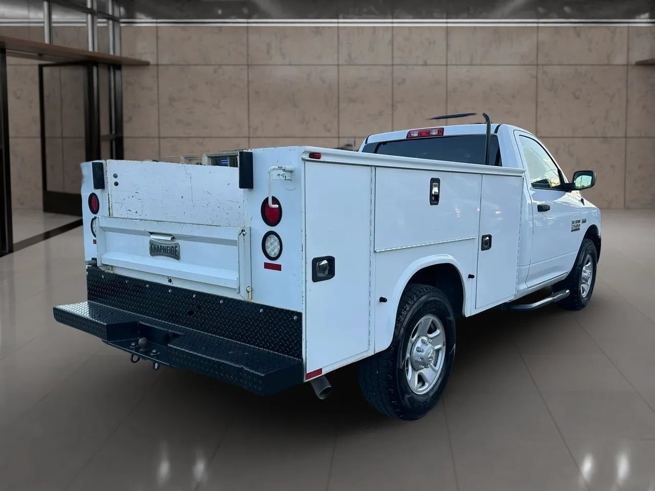 Used 2018 RAM 2500 Tradesman RWD image 2