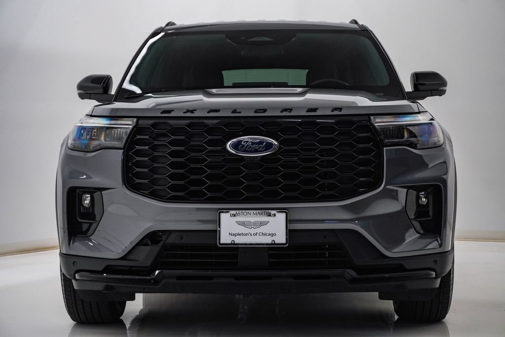 Used 2025 Ford Explorer ST-Line AWD/4WD image 6