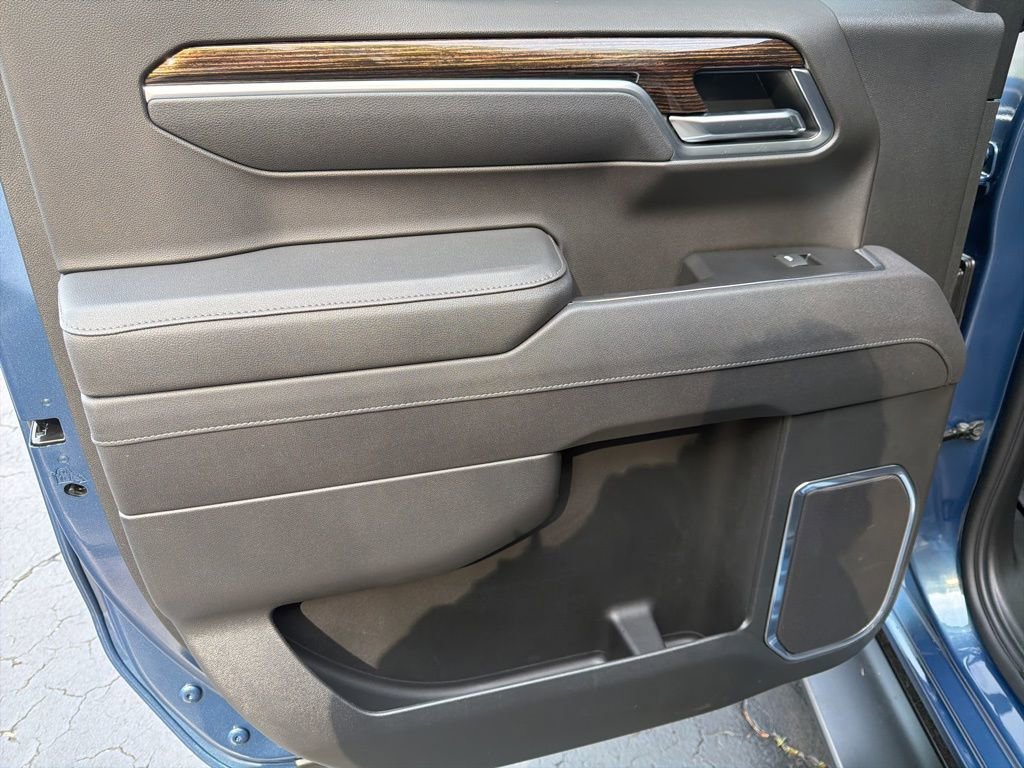 Certified 2026 GMC Sierra 1500 Elevation w/ Elevation Premium Package AWD/4WD image 10