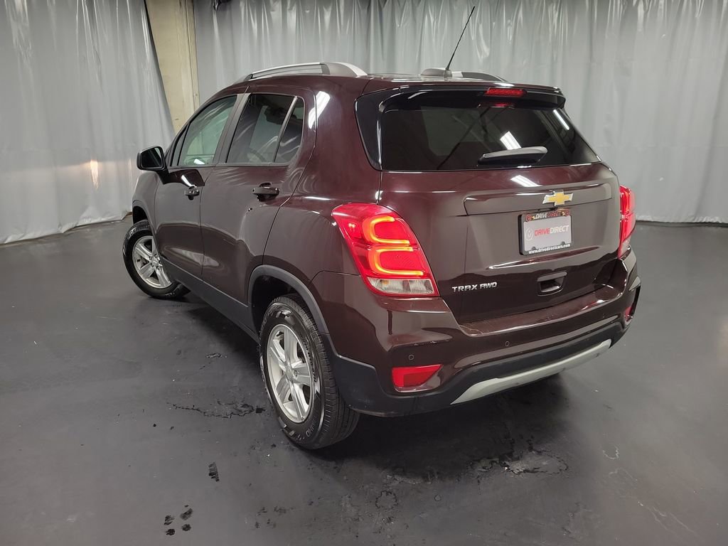Used 2022 Chevrolet Trax LT w/ Driver Confidence Package AWD/4WD image 6