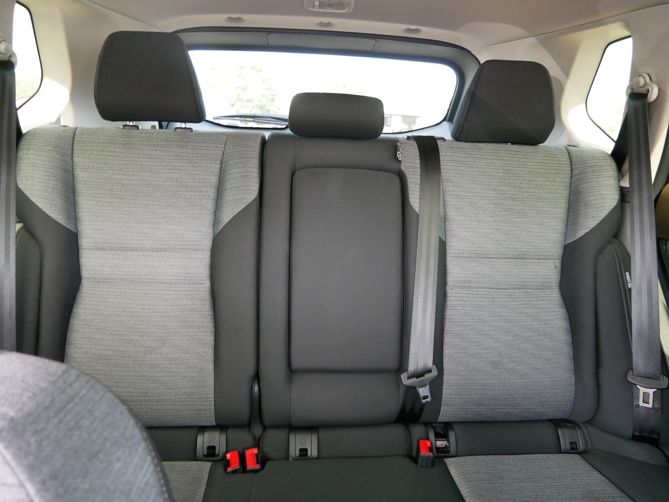 Used 2023 Nissan Rogue SV AWD/4WD image 13