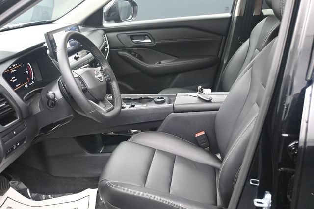 Used 2026 Nissan Rogue SL AWD/4WD image 15