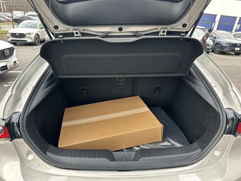 New 2026 MAZDA MAZDA3 Hatchback w/Premium Plus Pkg AWD/4WD image 29