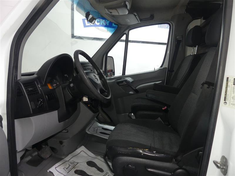 Used 2012 Mercedes-Benz Sprinter 2500 image 17