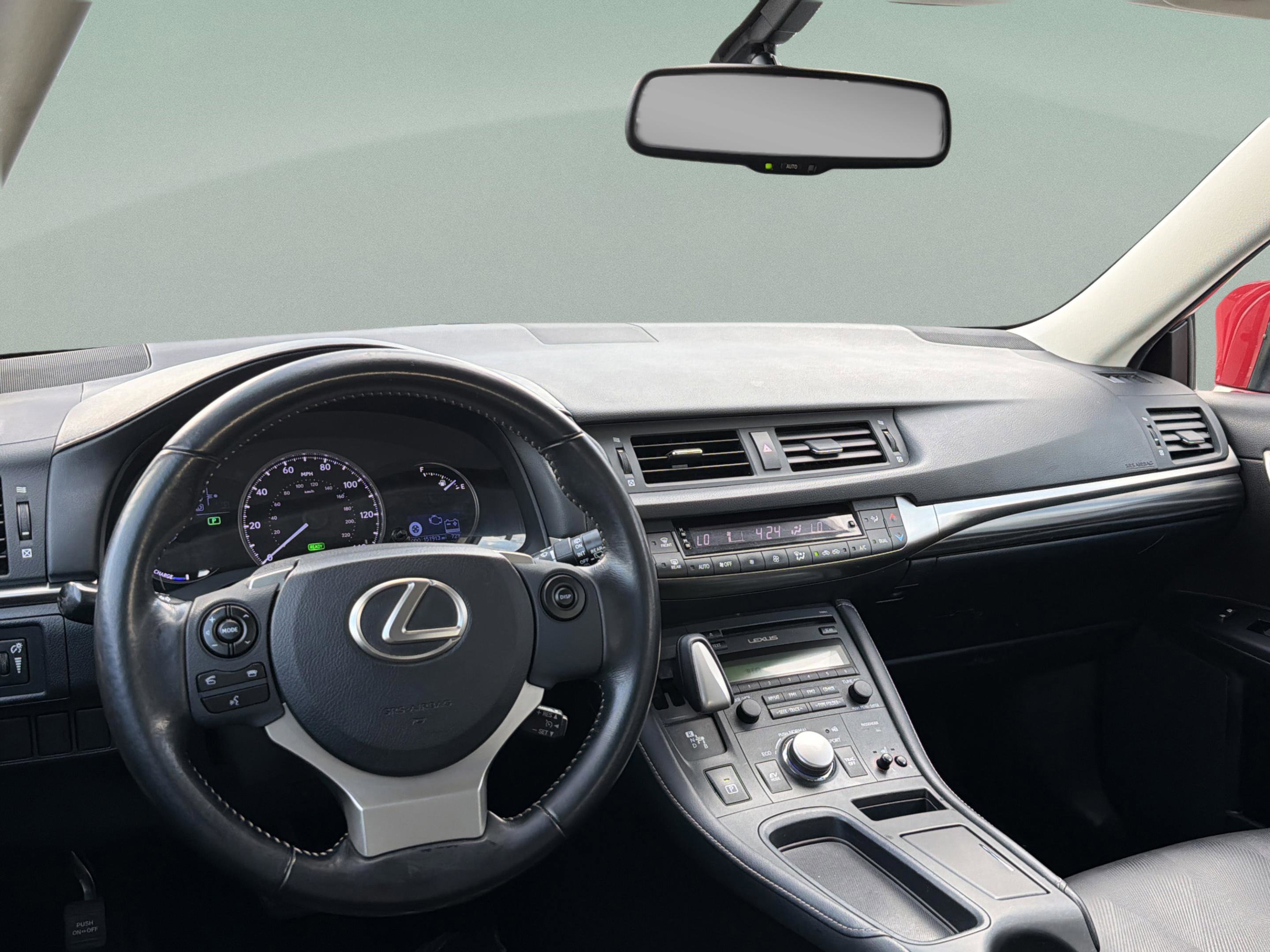 Used 2016 Lexus CT 200h w/ Seat Comfort Package image 32