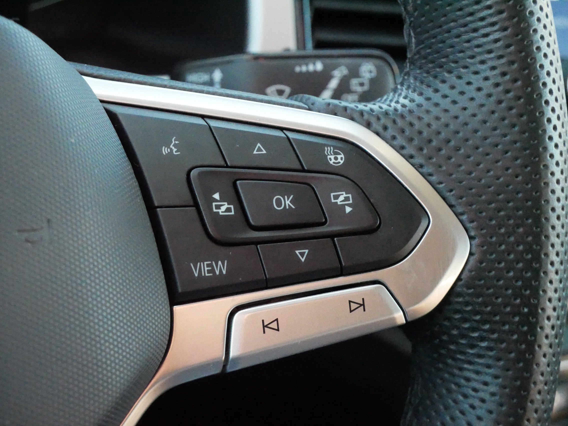 Certified 2021 Volkswagen Atlas SEL Premium image 25