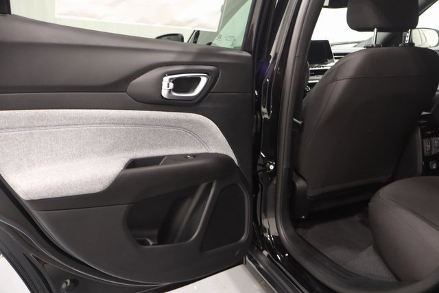 New 2025 Jeep Compass Sport image 12
