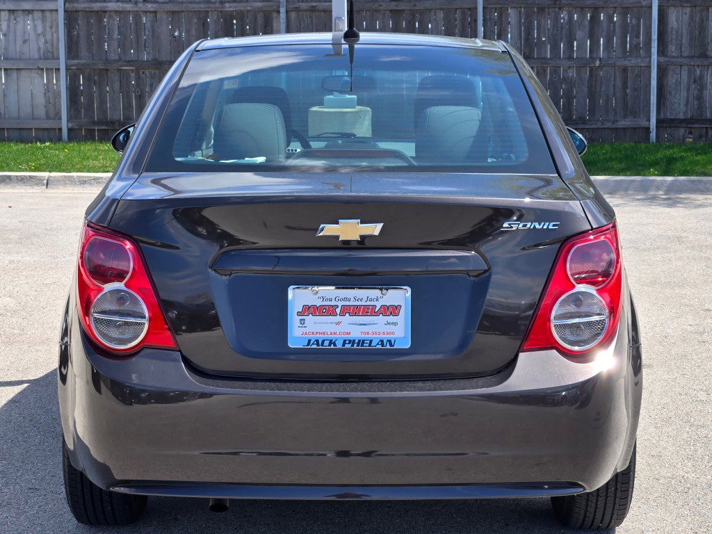 Used 2014 Chevrolet Sonic LS FWD image 12