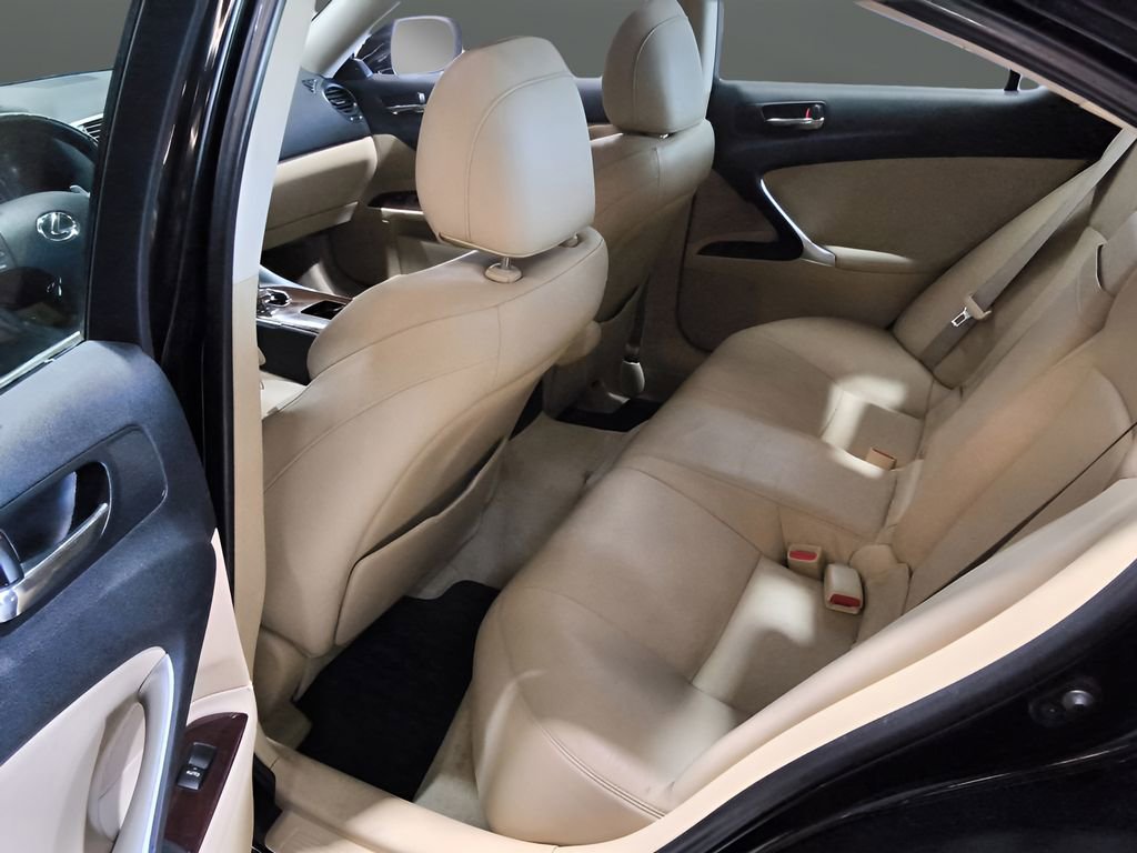 Used 2007 Lexus IS 250 AWD image 15