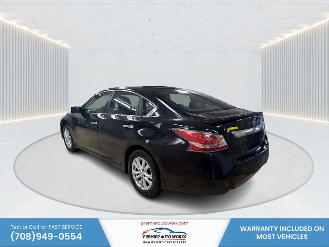 Used 2014 Nissan Altima 2.5 S w/ Sport Value Package FWD image 7