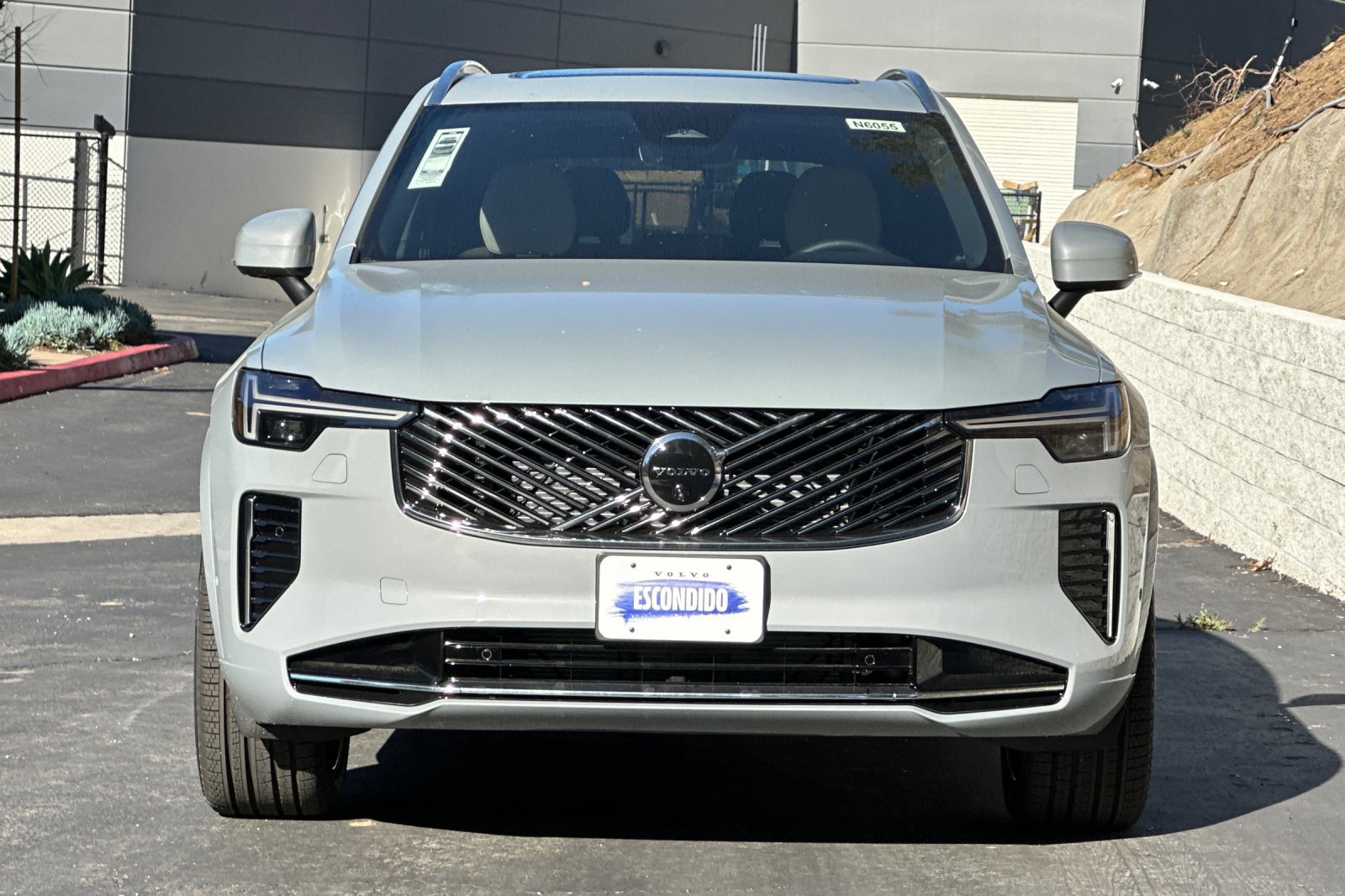 New 2026 Volvo XC90 B5 Plus AWD/4WD image 3