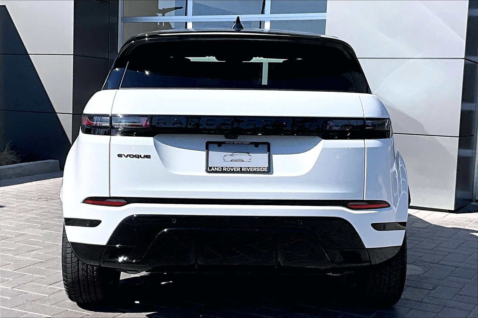 New 2026 Land Rover Range Rover Evoque Hoxton AWD/4WD image 4