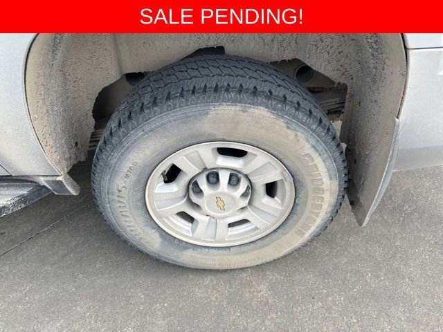 Used 2013 Chevrolet Suburban 2500 LT w/ Luxury Package image 15