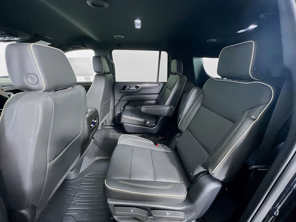 New 2026 GMC Yukon XL Elevation w/ LPO, Floor Liner Package image 23