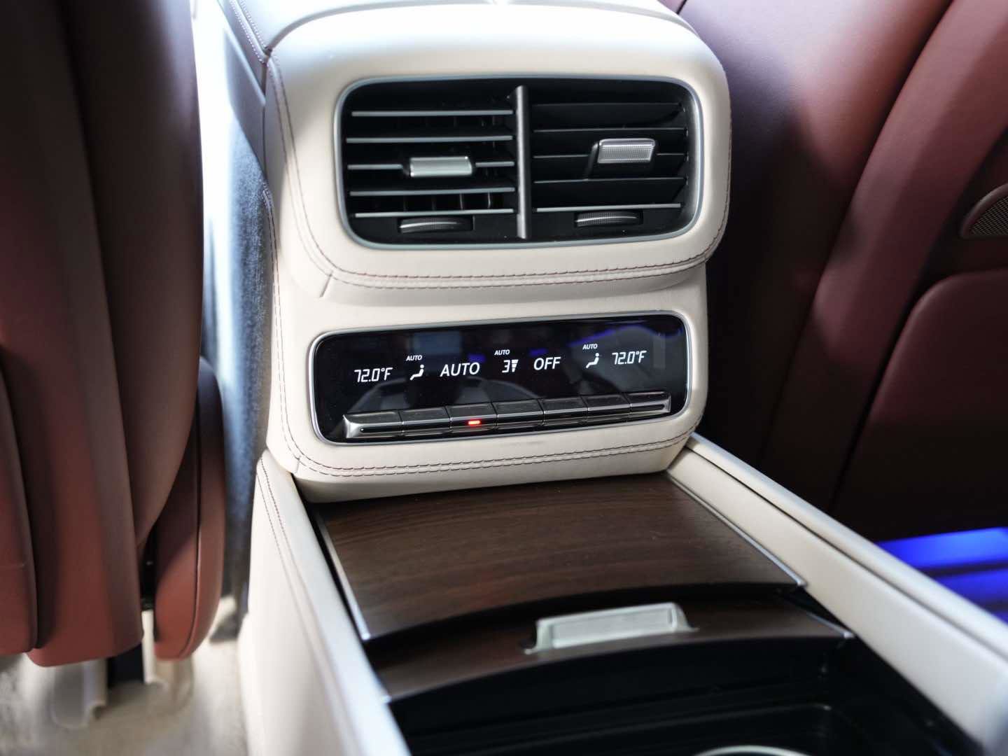 Used 2026 Mercedes-Benz Maybach GLS 600 Maybach GLS 600 4MATIC SUV AWD image 23