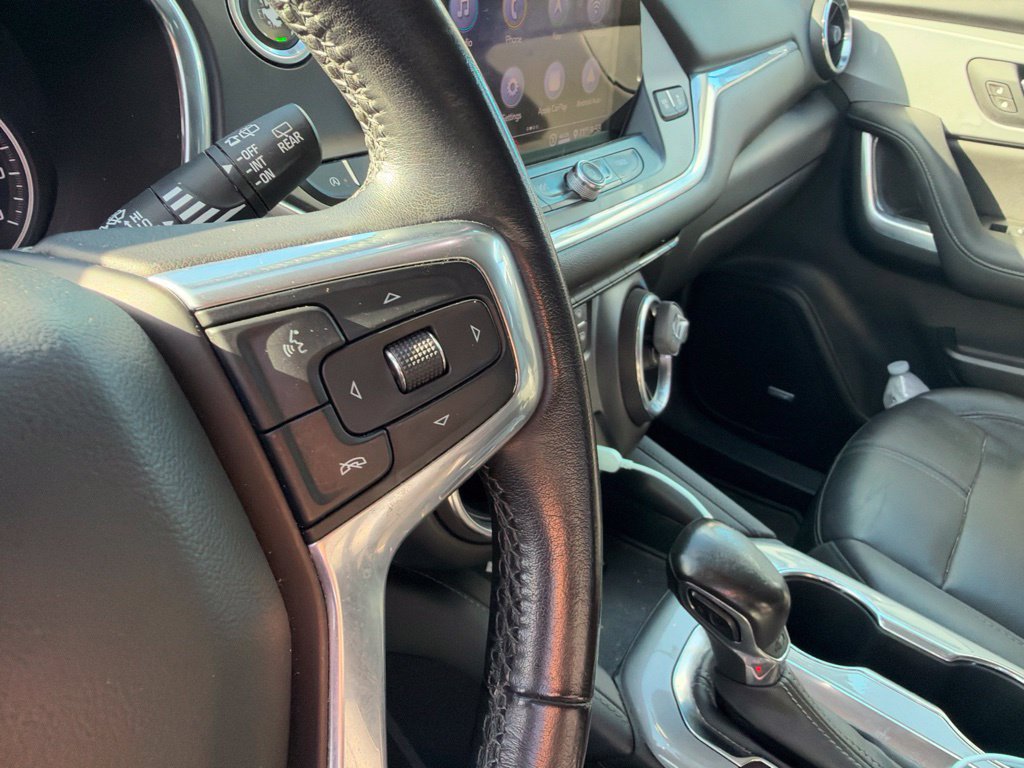 Used 2020 Chevrolet Blazer LT w/ Sound & Technology Package FWD image 8