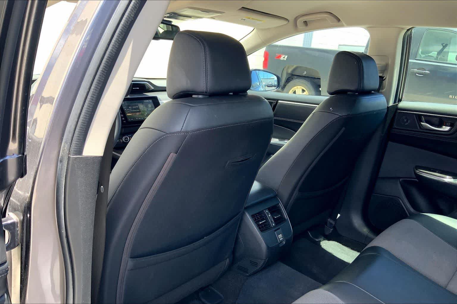 Used 2018 Honda Clarity Plug-In Hybrid image 12