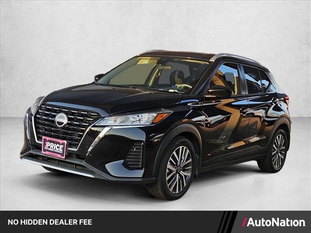 Used 2023 Nissan Kicks SV FWD image 1