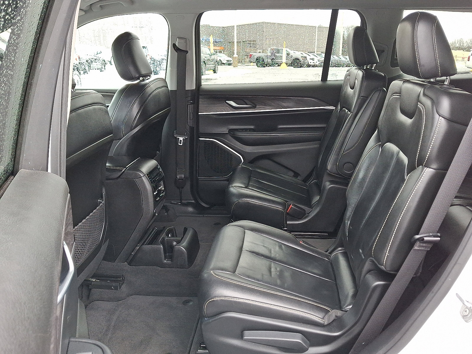 Used 2021 Jeep Grand Cherokee L Limited image 10