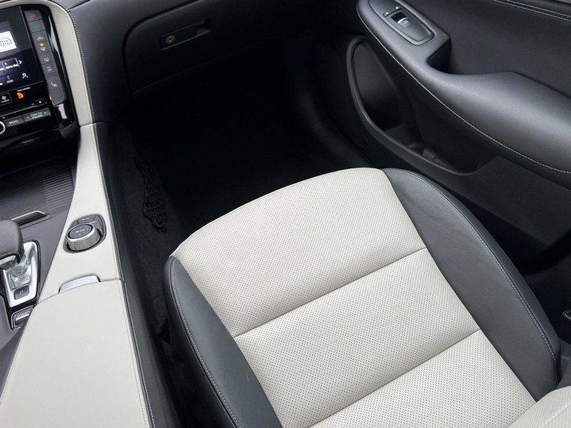 Used 2023 INFINITI QX55 Luxe w/ Cargo Package image 15
