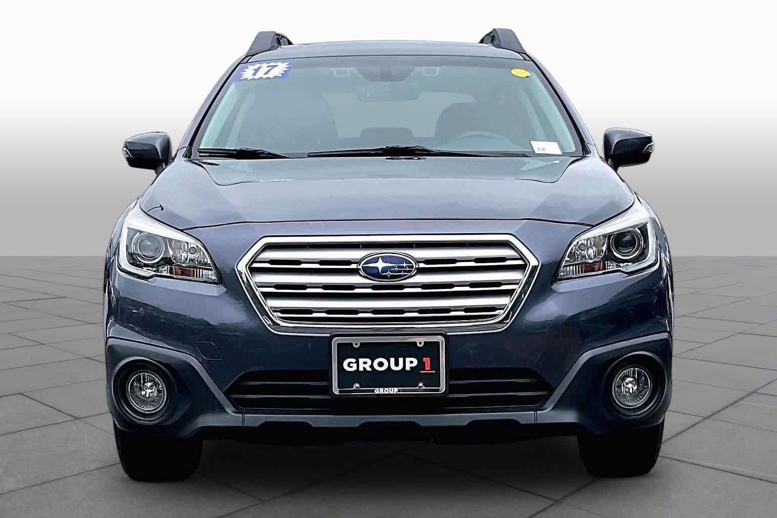 Used 2017 Subaru Outback 2.5i Premium AWD/4WD image 4
