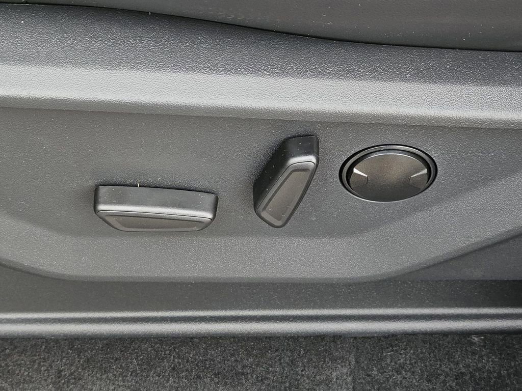 New 2026 Ford Expedition Platinum w/ Stealth Appearance Package image 27