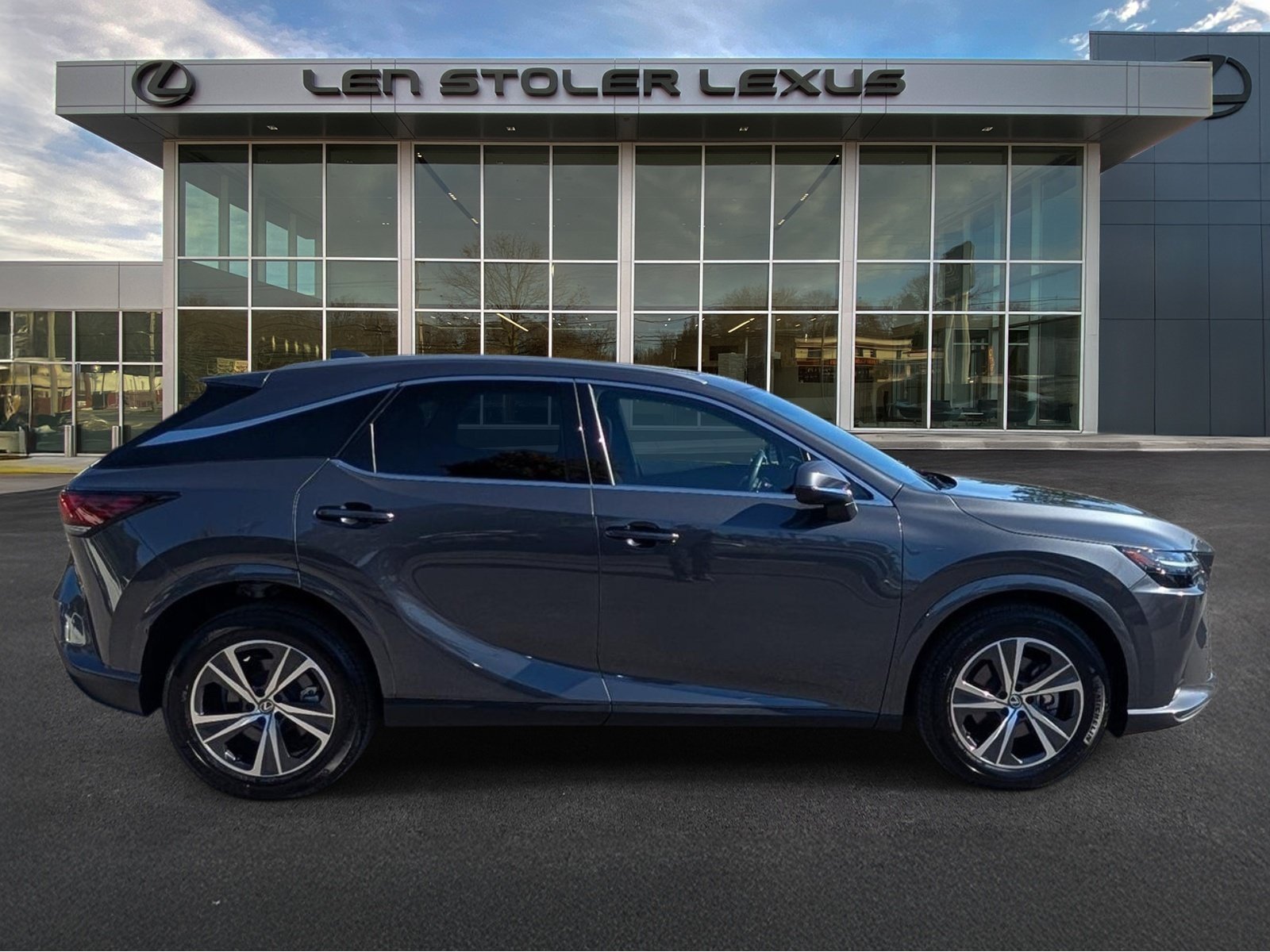 Used 2025 Lexus RX 350 Premium AWD/4WD image 2