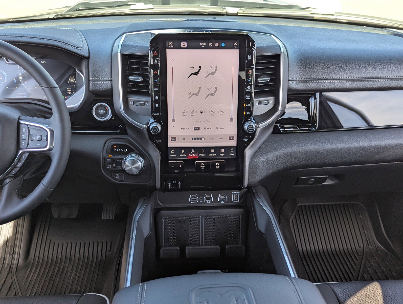 Used 2026 RAM 1500 Laramie w/ Night Edition image 17