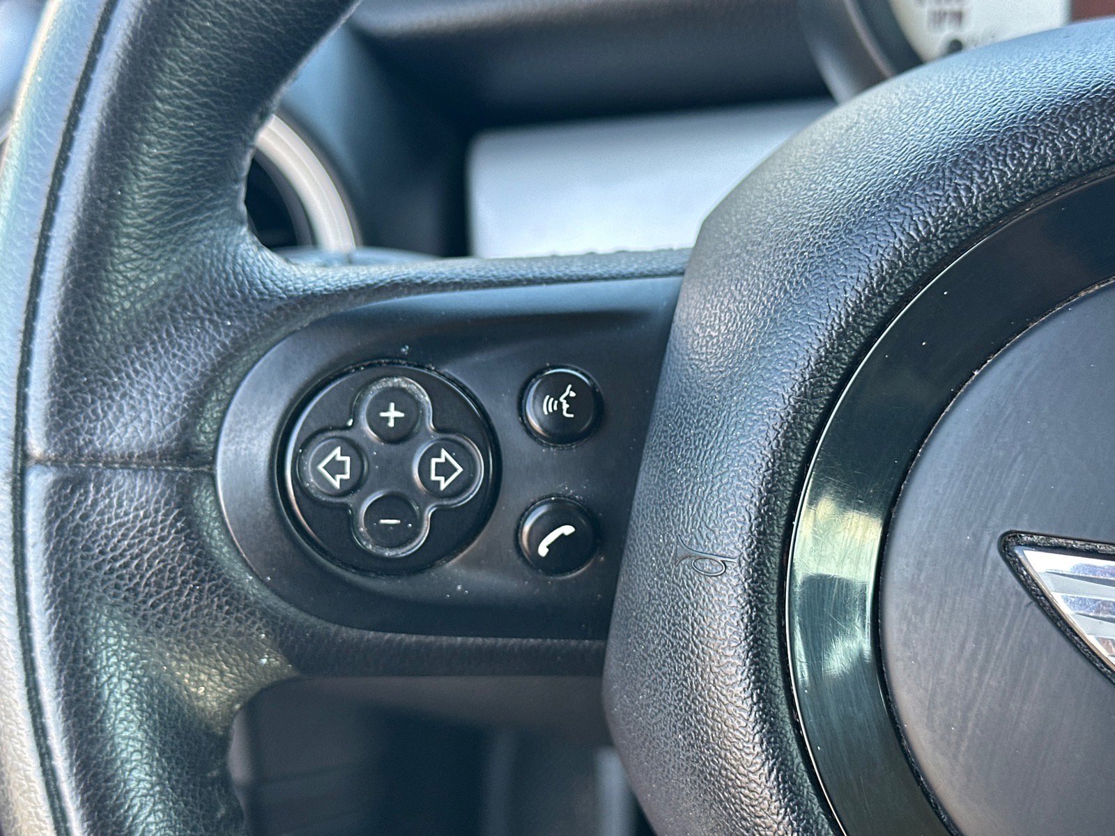 Used 2013 MINI Cooper Hardtop image 10