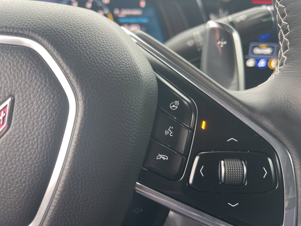 Used 2021 Chevrolet Corvette Stingray Preferred Cpe w/ Chrome Exterior Badge Package image 17